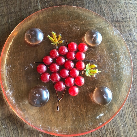 Vintage ‘ 60s ‘70s Cherries Lucite W Feet Trivet - Picture 5 of 7